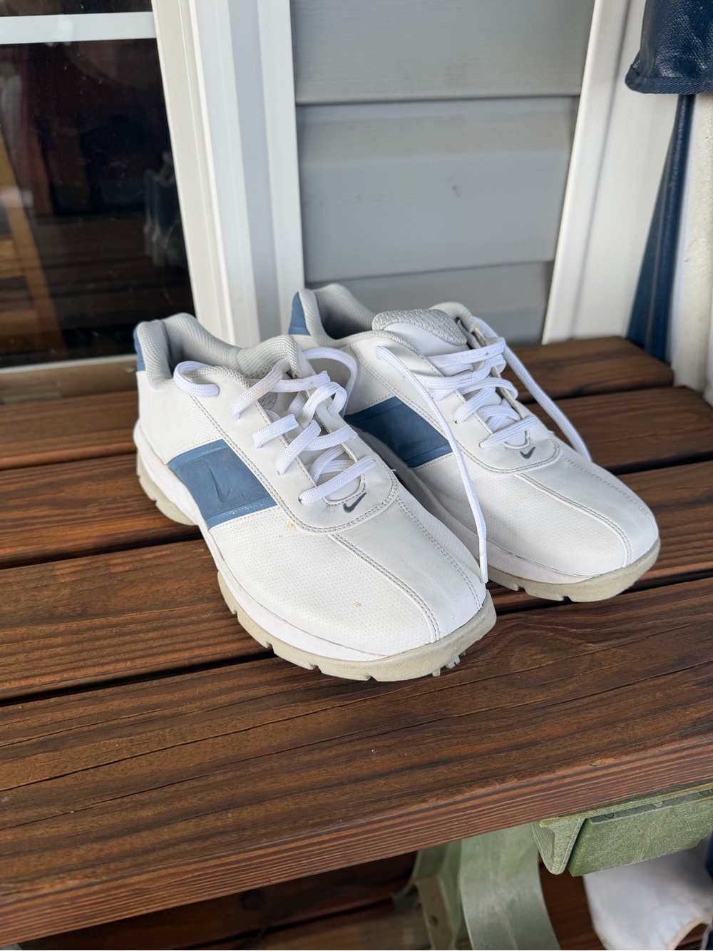 NFL White and Blue Men's Casual Sneakers